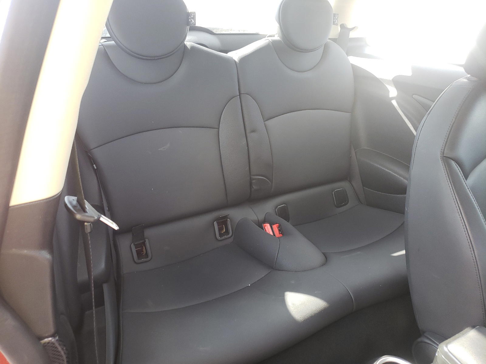 Photo 6 from auction – 2013 MINI COOPER S with VIN WMWSV3C52DT392080