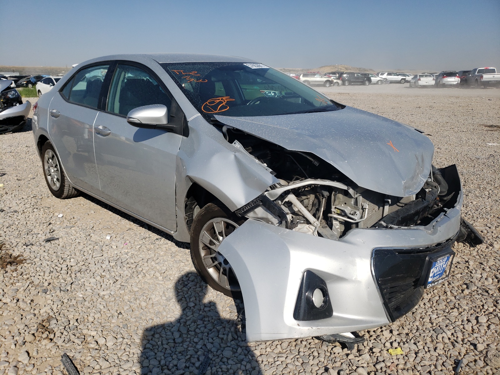 TOYOTA COROLLA L 2014 with VIN 5YFBURHE9EP111290 - Photo from auction