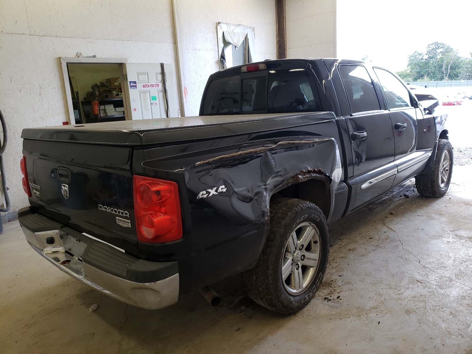 Photo 4 from auction – 2010 DODGE DAKOTA LAR with VIN 1D7CW5GK3AS135596