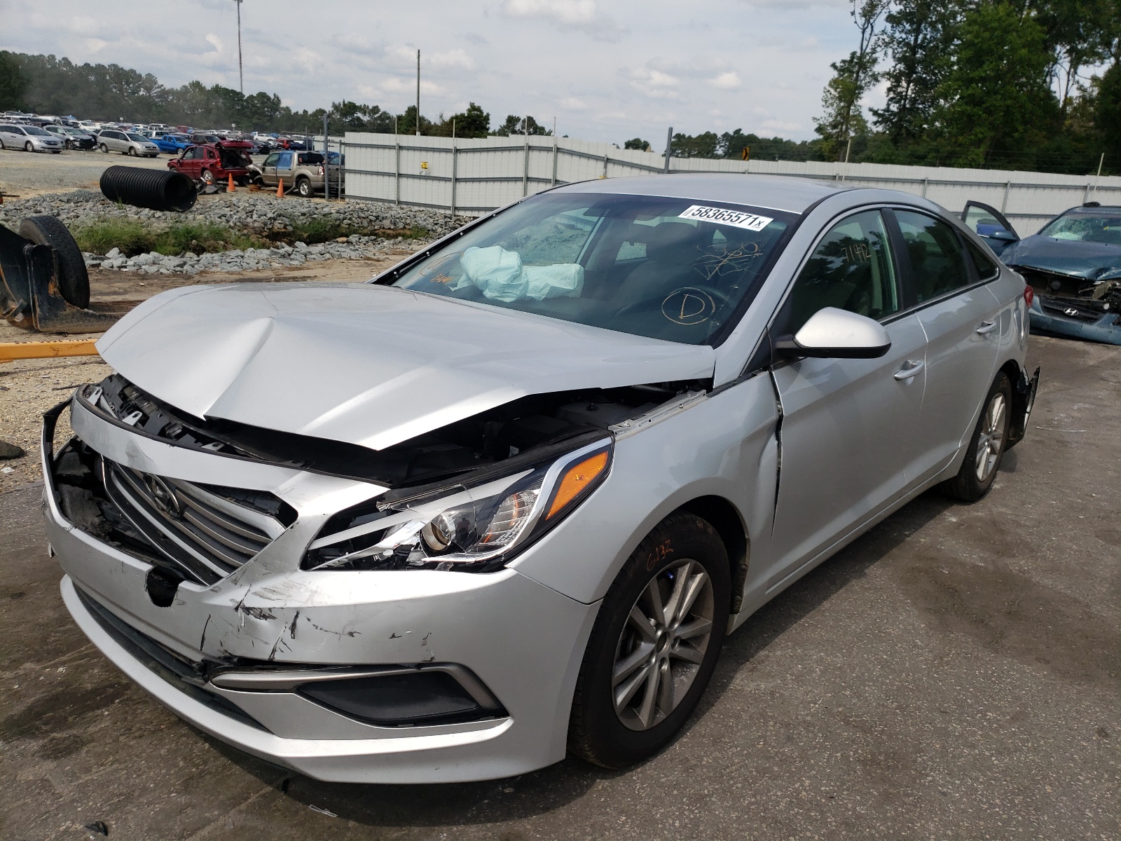 Photo 2 from auction – 2017 HYUNDAI SONATA SE with VIN 5NPE24AF4HH547071