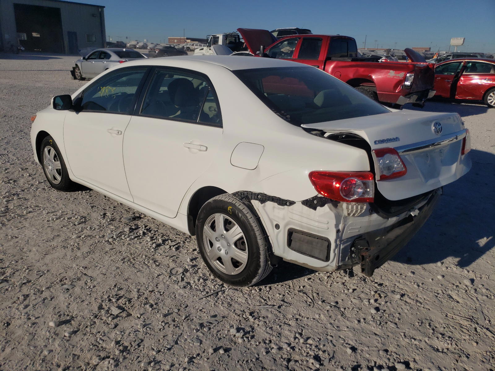 Photo 3 from auction – 2011 TOYOTA COROLLA BA with VIN JTDBU4EE7BJ090950