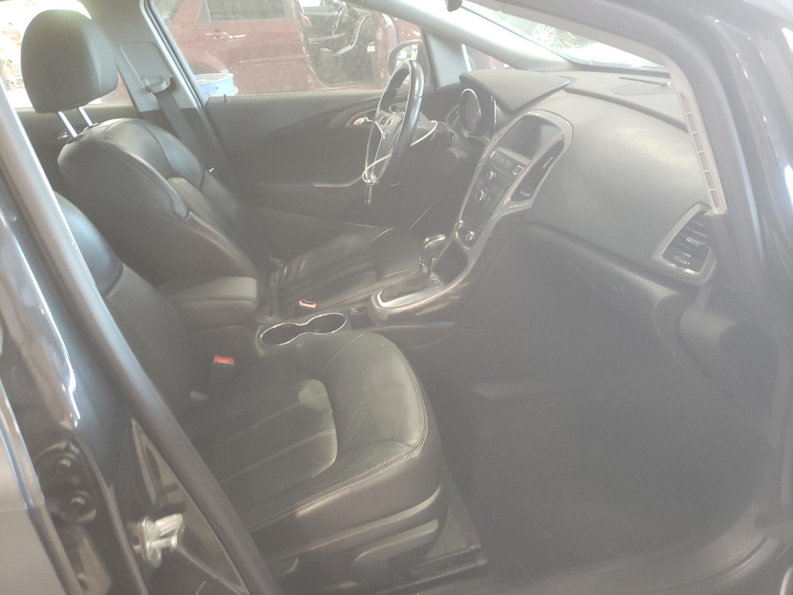 Photo 5 from auction – 2015 BUICK VERANO with VIN 1G4PS5SK6F4113081