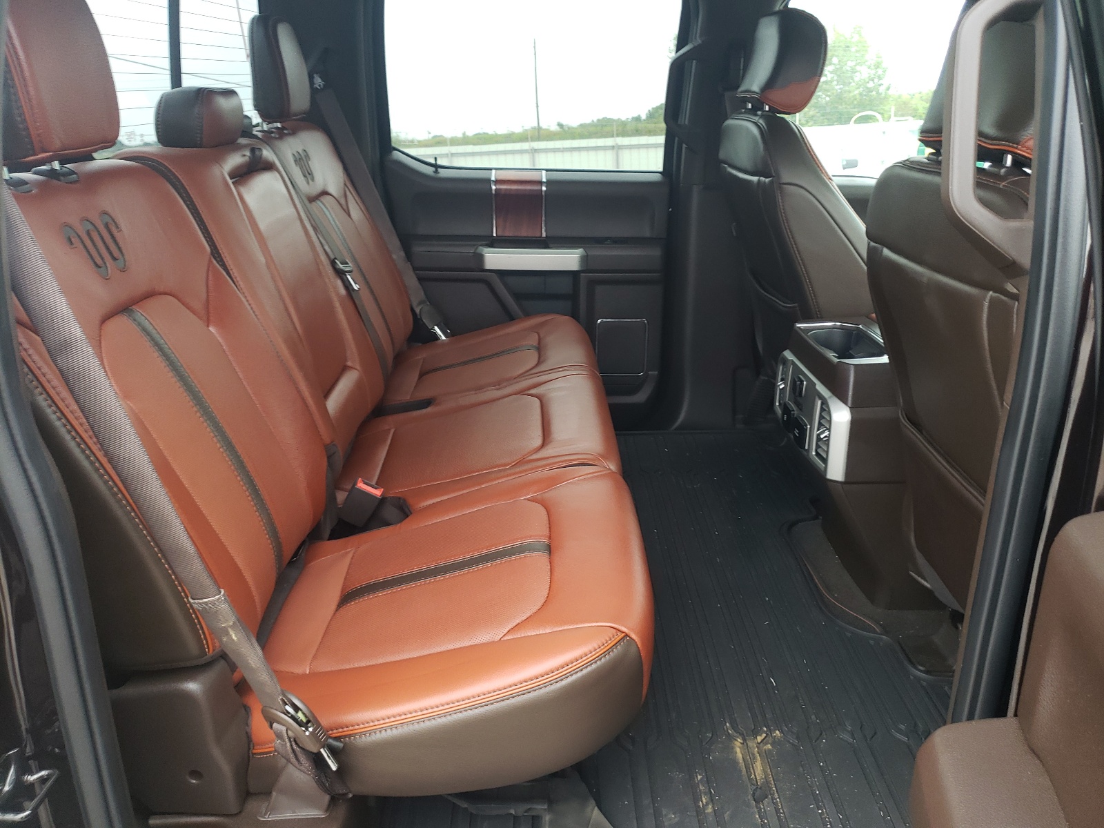 Photo 6 from auction – 2019 FORD F150 SUPER with VIN 1FTEW1E41KFA50444
