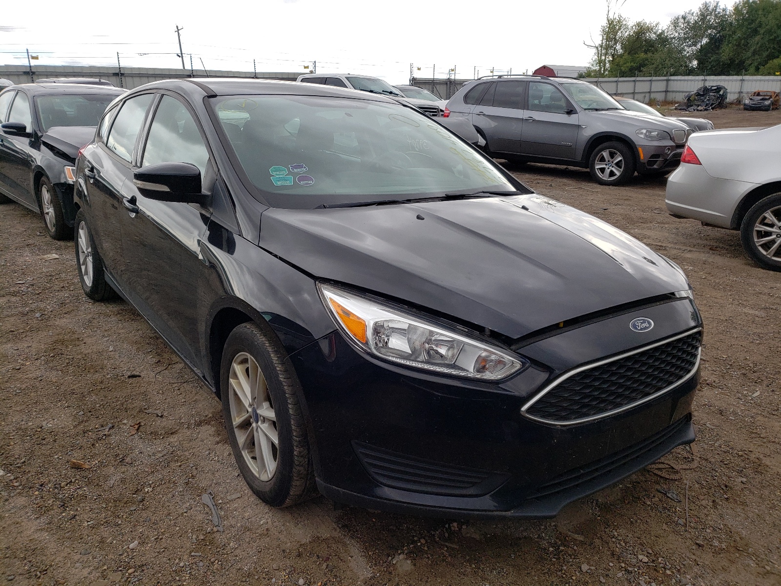 Foto 1 de la subasta – 2017 FORD FOCUS SE con VIN 1FADP3K29HL340969