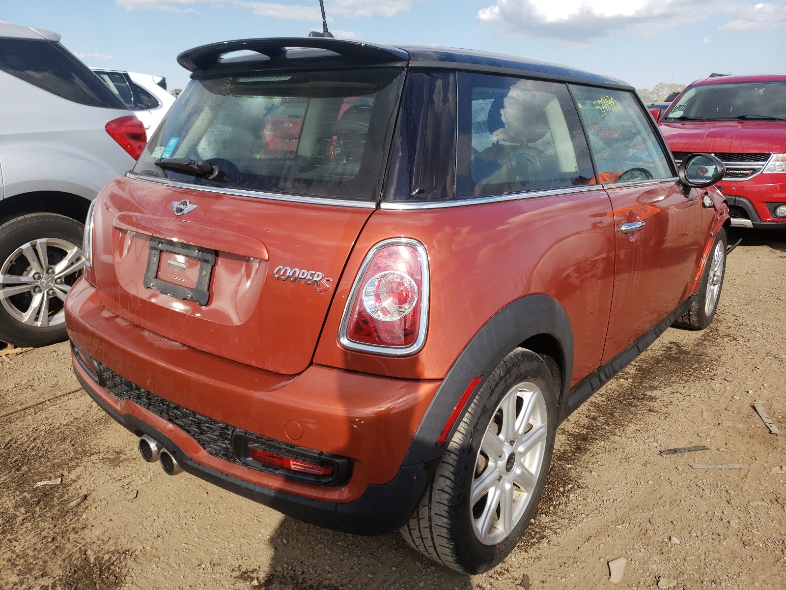 Photo 4 from auction – 2013 MINI COOPER S with VIN WMWSV3C52DT392080