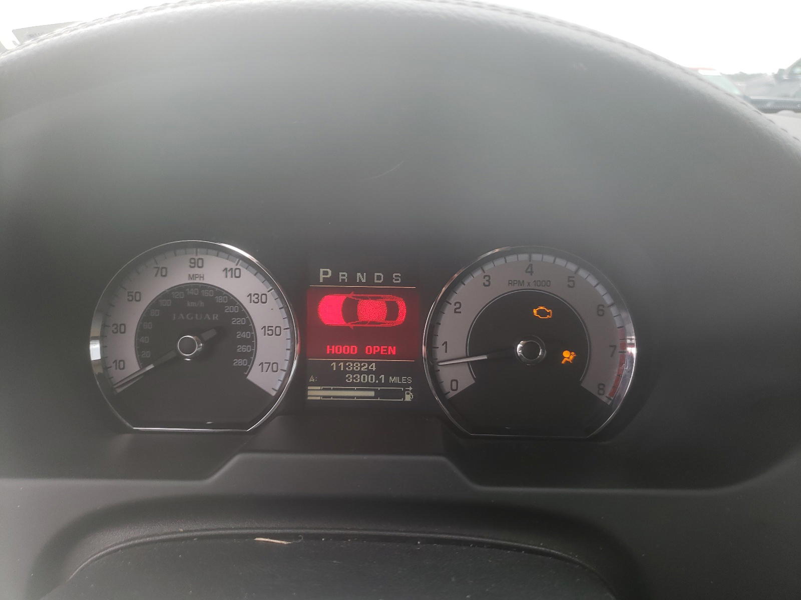 Photo 8 from auction – 2011 JAGUAR XF with VIN SAJWA0FB2BLR94699