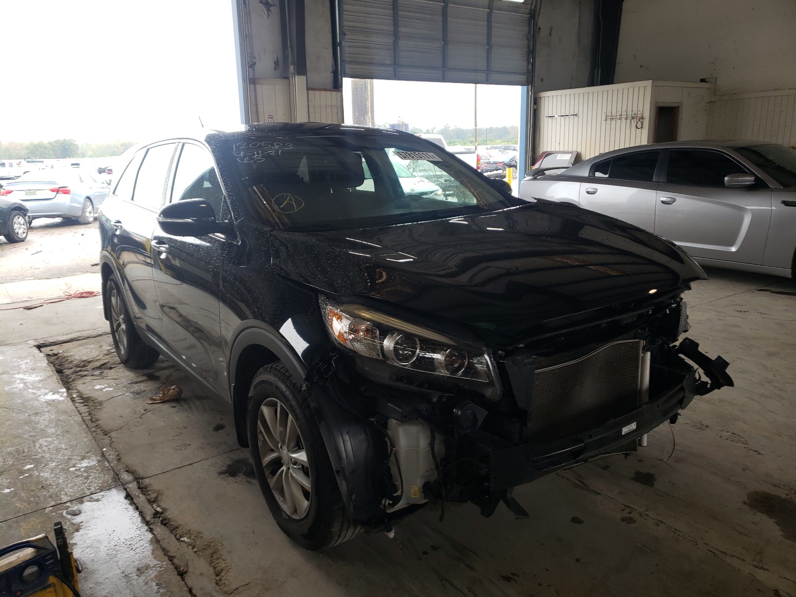 Photo 1 from auction – 2016 KIA SORENTO LX with VIN 5XYPG4A39GG124606