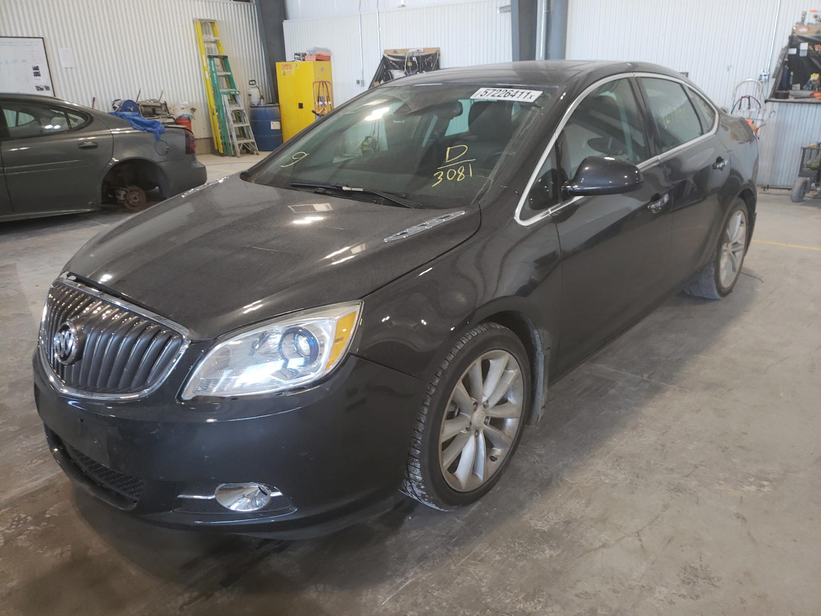 Photo 2 from auction – 2015 BUICK VERANO with VIN 1G4PS5SK6F4113081