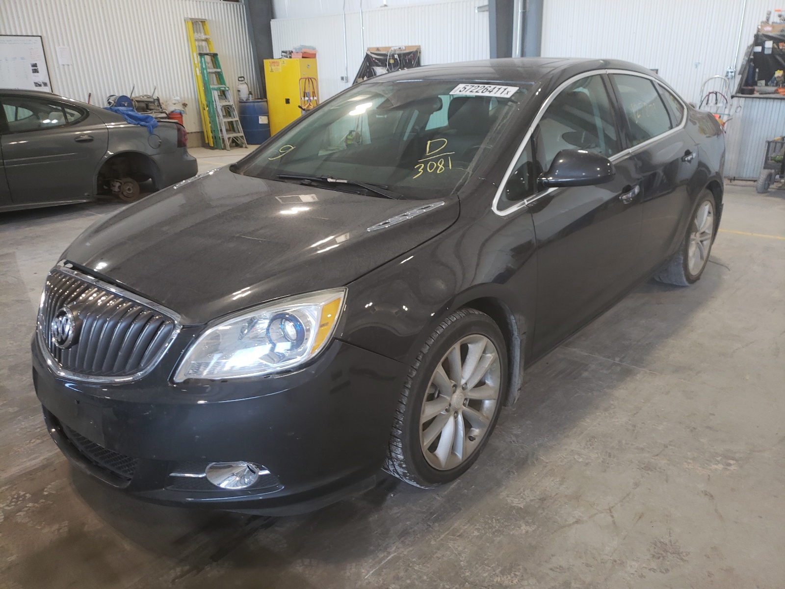 صورة رقم 2 من المزاد - 2015 BUICK VERANO مع VIN 1G4PS5SK6F4113081