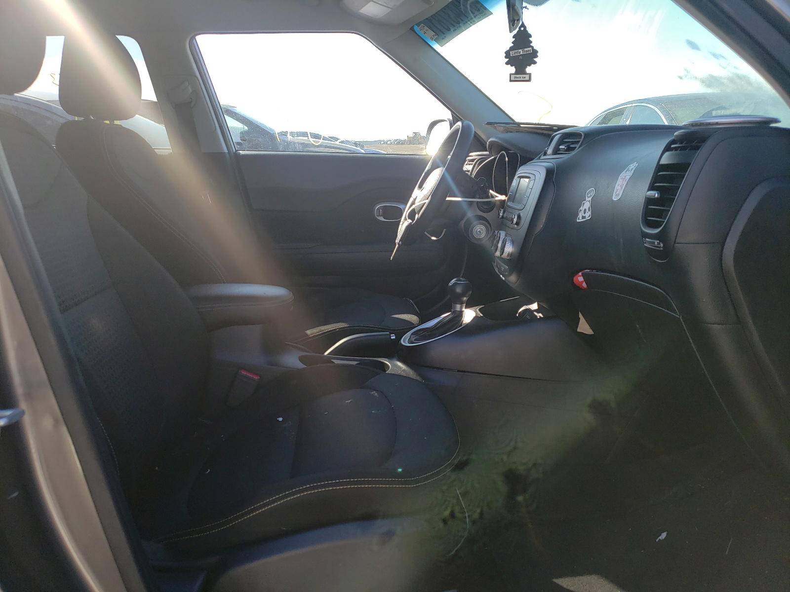 Photo 5 from auction – 2016 KIA SOUL + with VIN KNDJP3A53G7332639