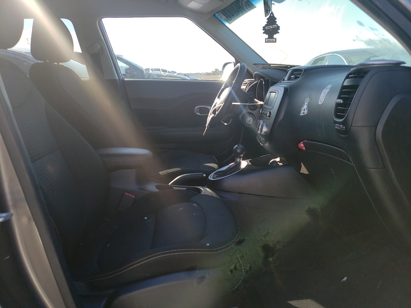 صورة رقم 5 من المزاد - 2016 KIA SOUL + مع VIN KNDJP3A53G7332639