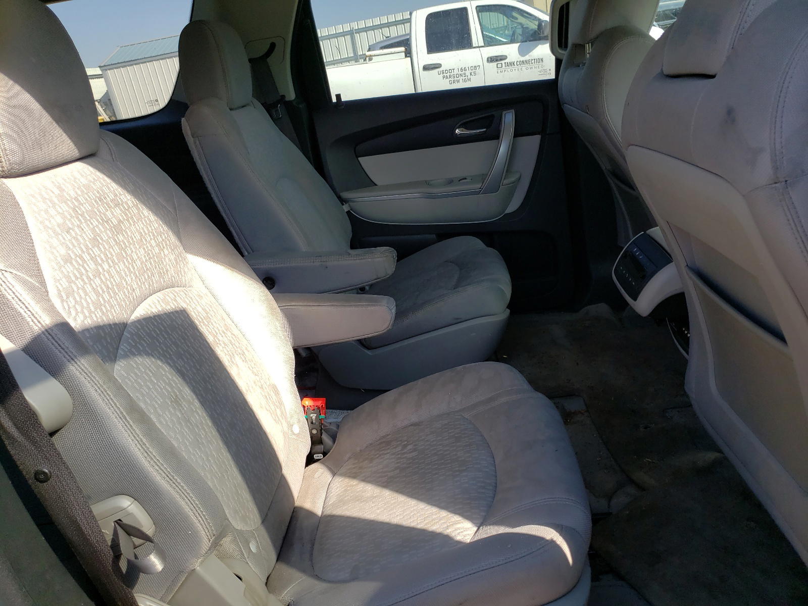 Photo 6 from auction – 2011 GMC ACADIA SLE with VIN 1GKKRPED0BJ199507