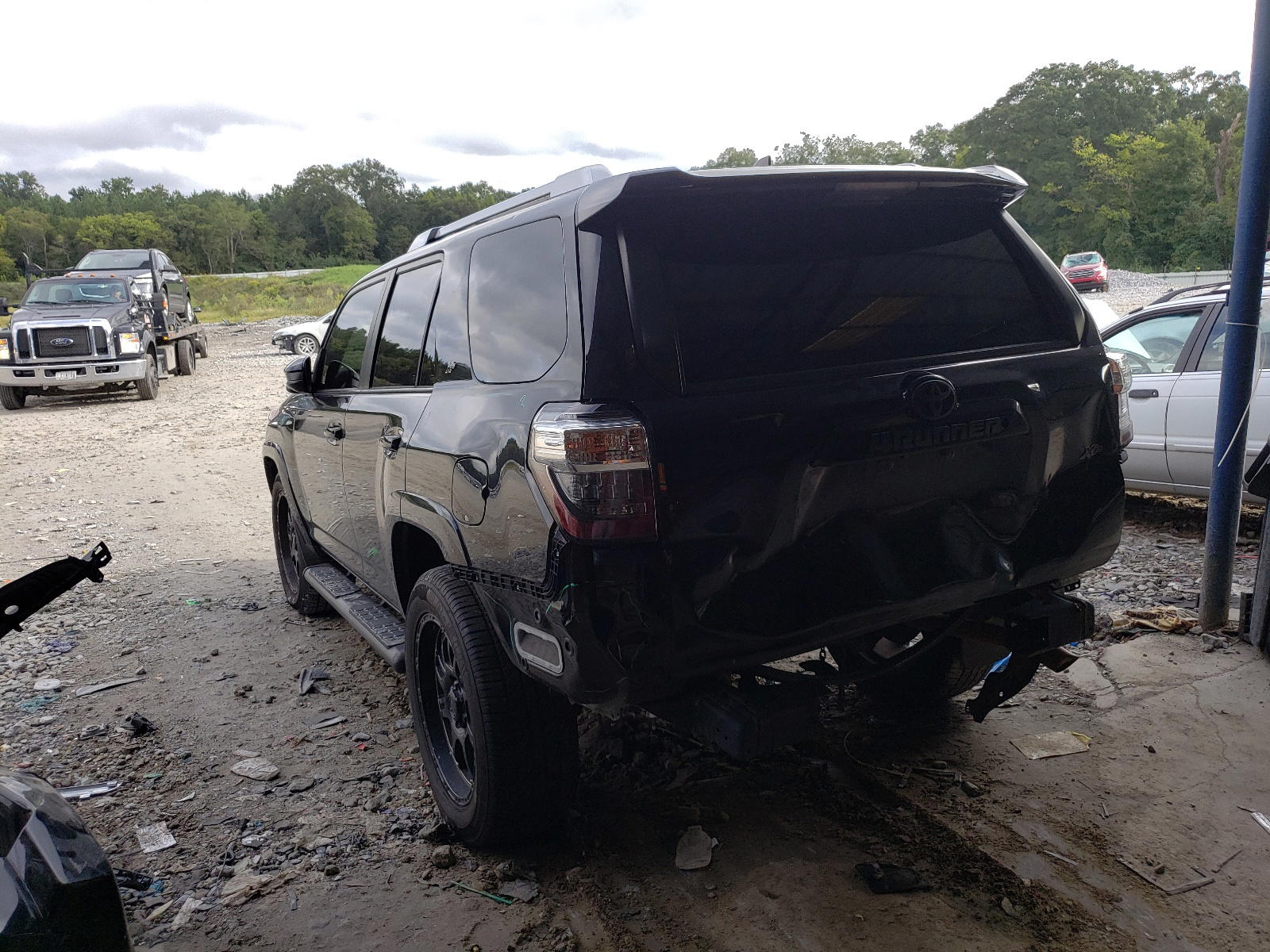 Photo 9 from auction – 2016 TOYOTA 4RUNNER SR with VIN JTEZU5JR1G5124468