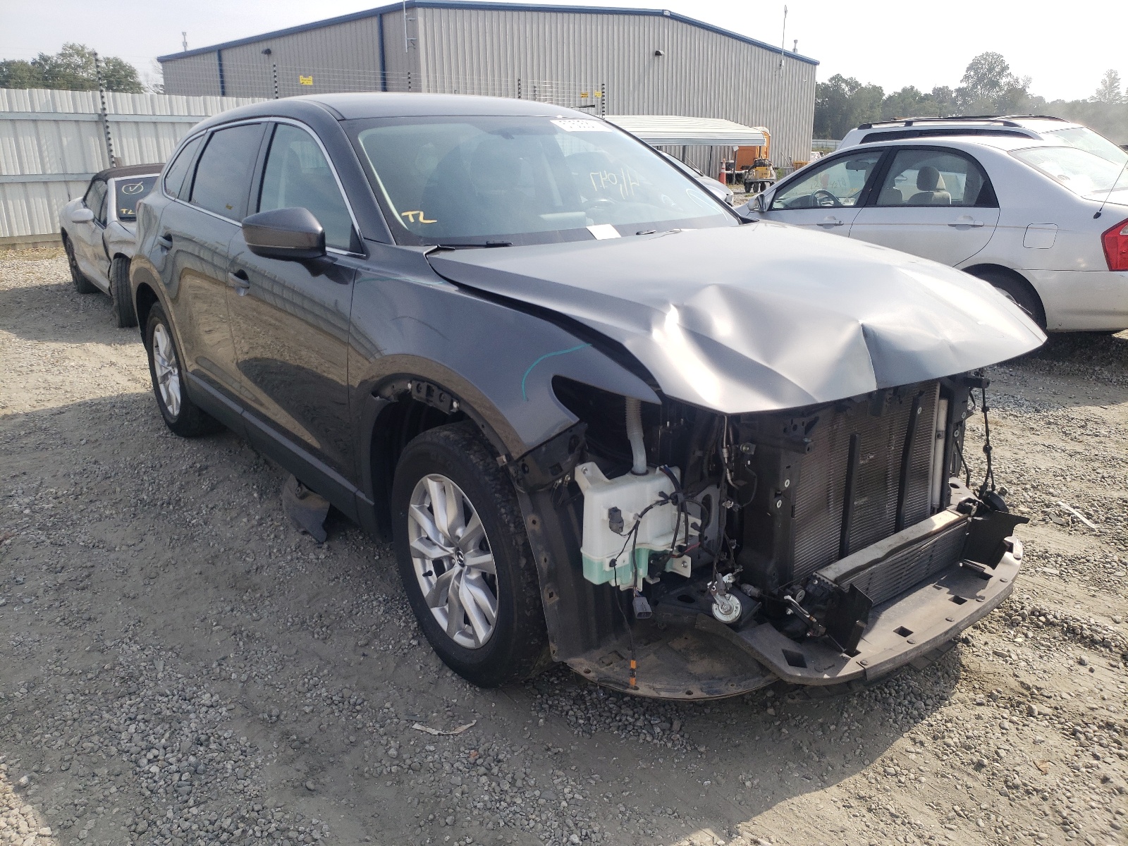 MAZDA CX-9 TOURI 2016 z numerem VIN JM3TCBBY7G0116638 - Zdjęcie z aukcji