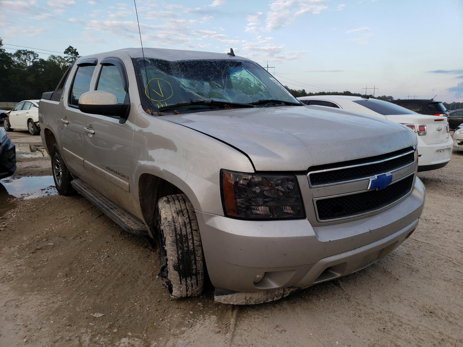 CHEVROLET AVALANCHE 2007 with VIN 3GNEC12027G285779 - Photo from auction