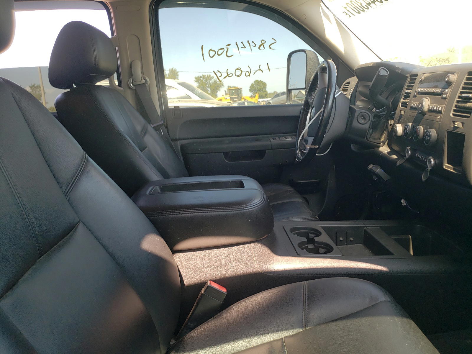 Photo 5 from auction – 2011 CHEVROLET SILVERADO with VIN 1GC1KXC87BF123996