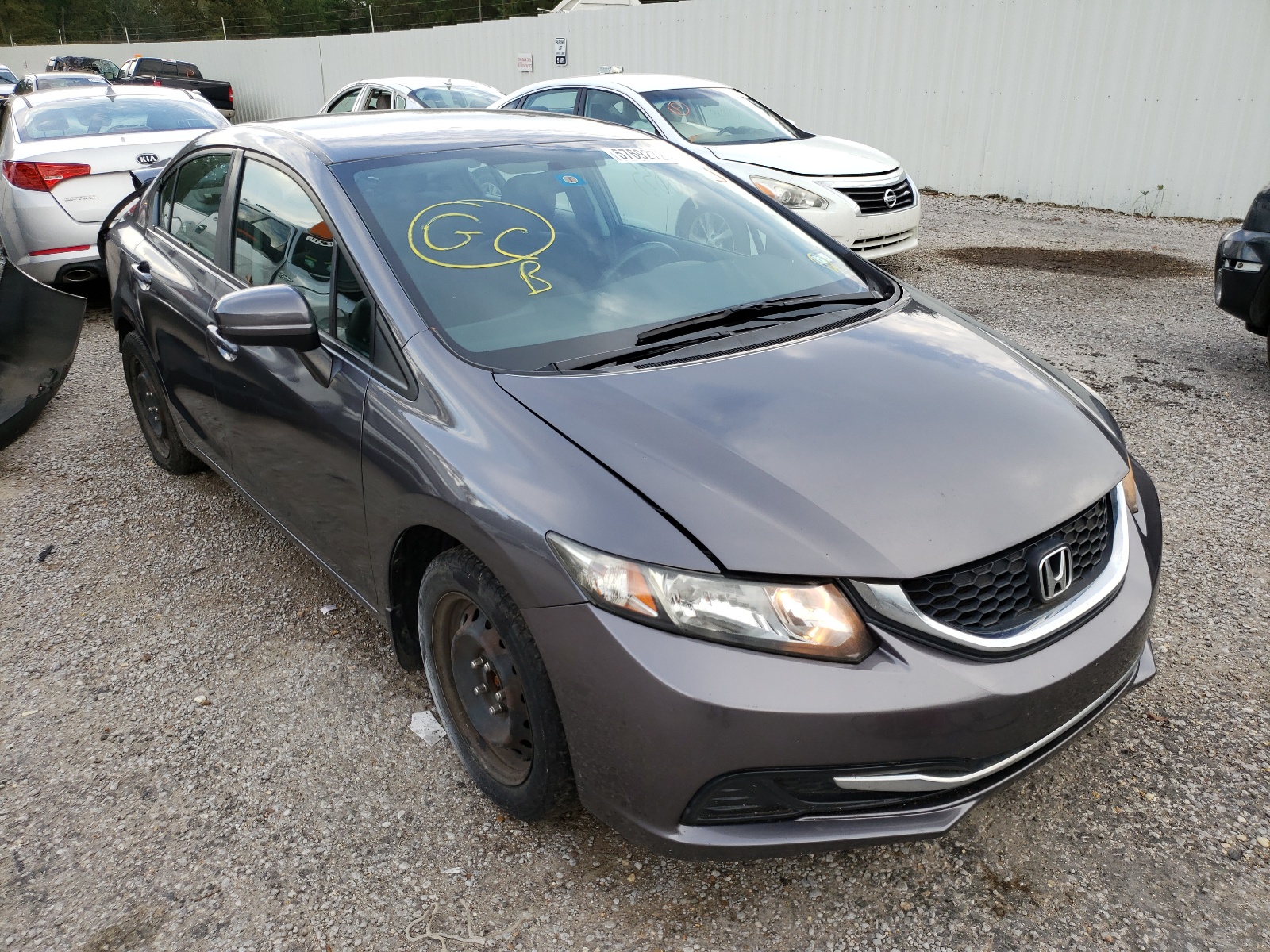 Photo 1 from auction – 2015 HONDA CIVIC LX with VIN 19XFB2F51FE073767
