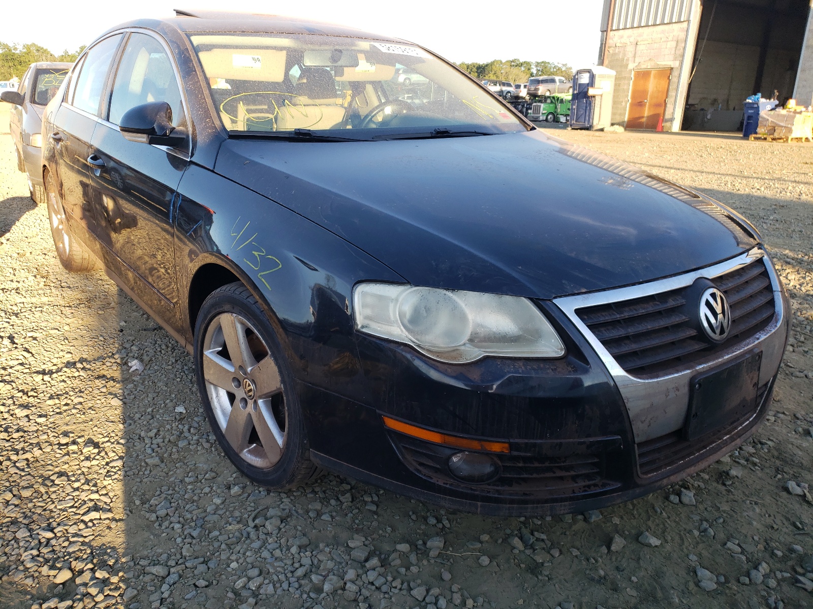 VOLKSWAGEN PASSAT TUR 2009 with VIN WVWJK73C19P046602 - Photo from auction