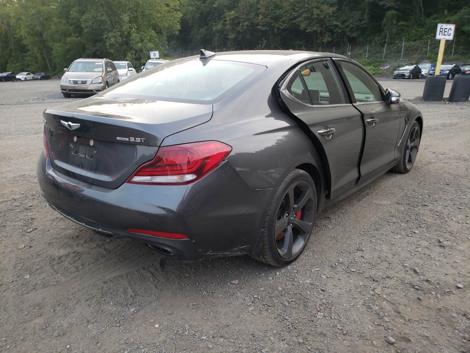 Photo 4 from auction – 2019 GENESIS G70 PRESTI with VIN KMTG34LE9KU037386