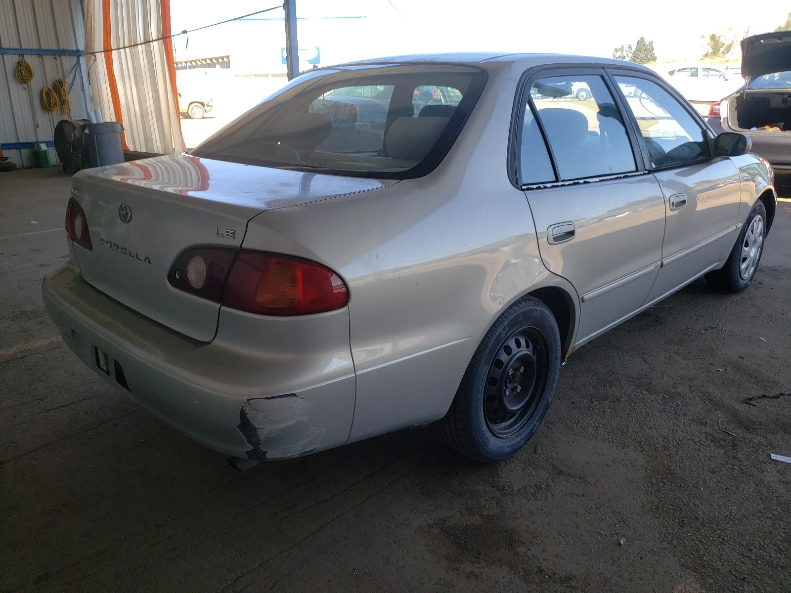 Photo 4 from auction – 2002 TOYOTA COROLLA CE with VIN 1NXBR12E42Z640989