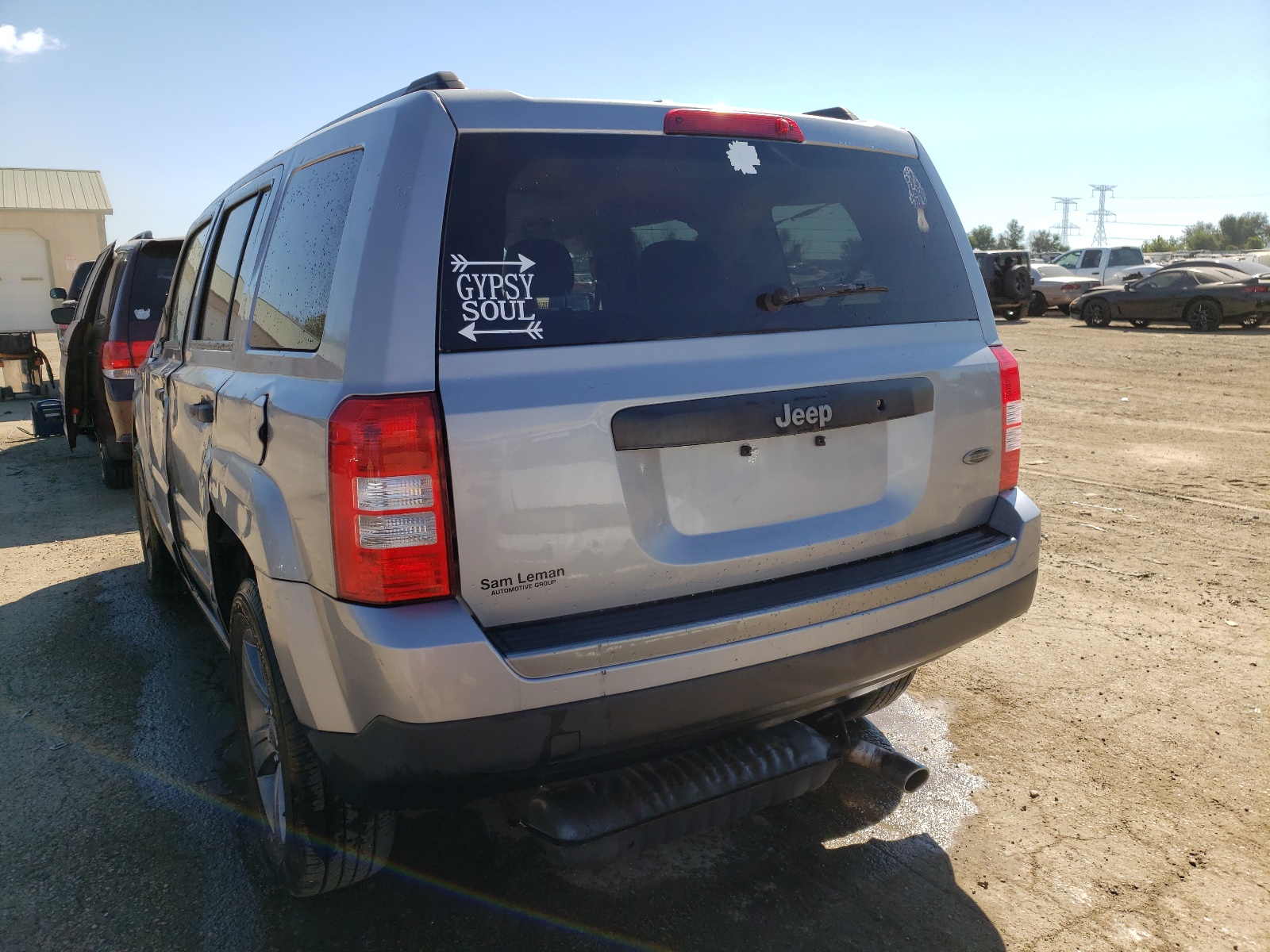 Photo 3 from auction – 2016 JEEP PATRIOT SP with VIN 1C4NJPBA5GD784051