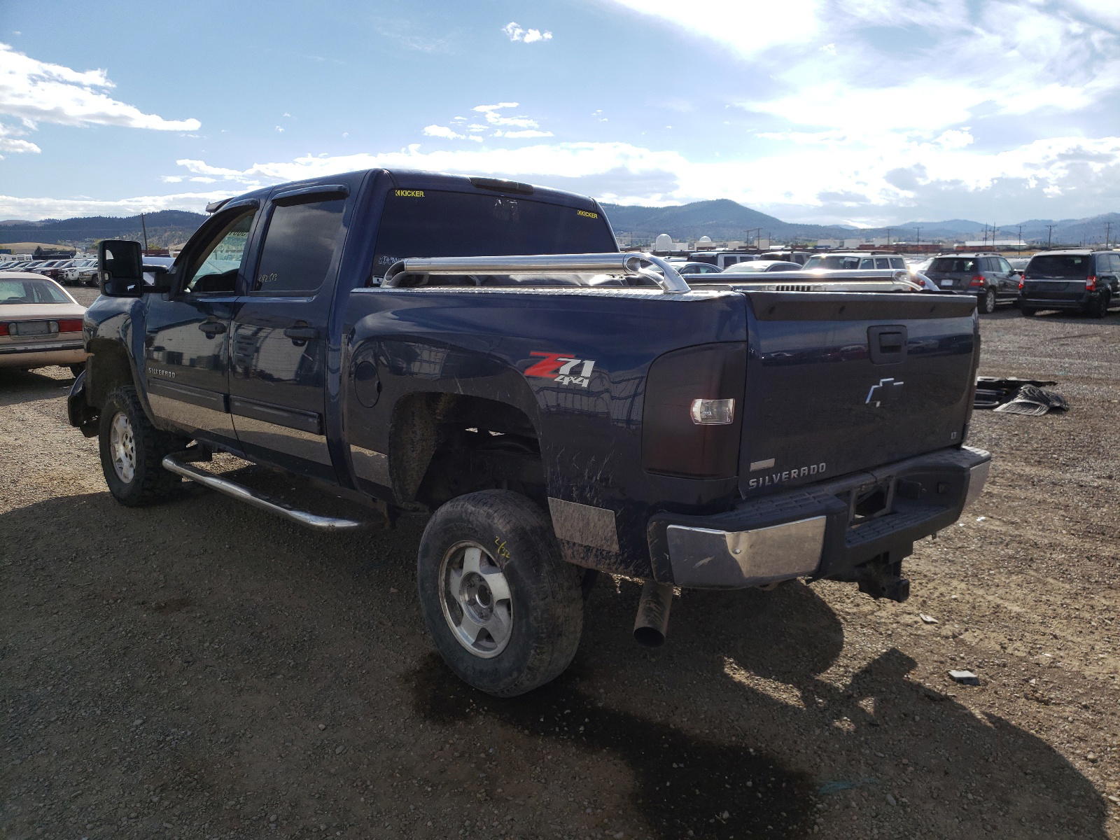 Photo 3 from auction – 2011 CHEVROLET SILVERADO with VIN 3GCPKSE34BG312909
