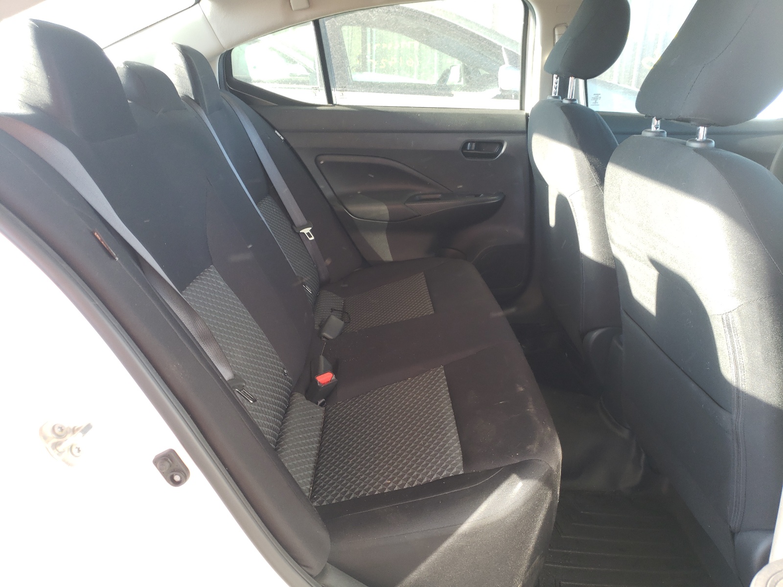 Photo 6 from auction – 2020 NISSAN VERSA S with VIN 3N1CN8BV0LL843891