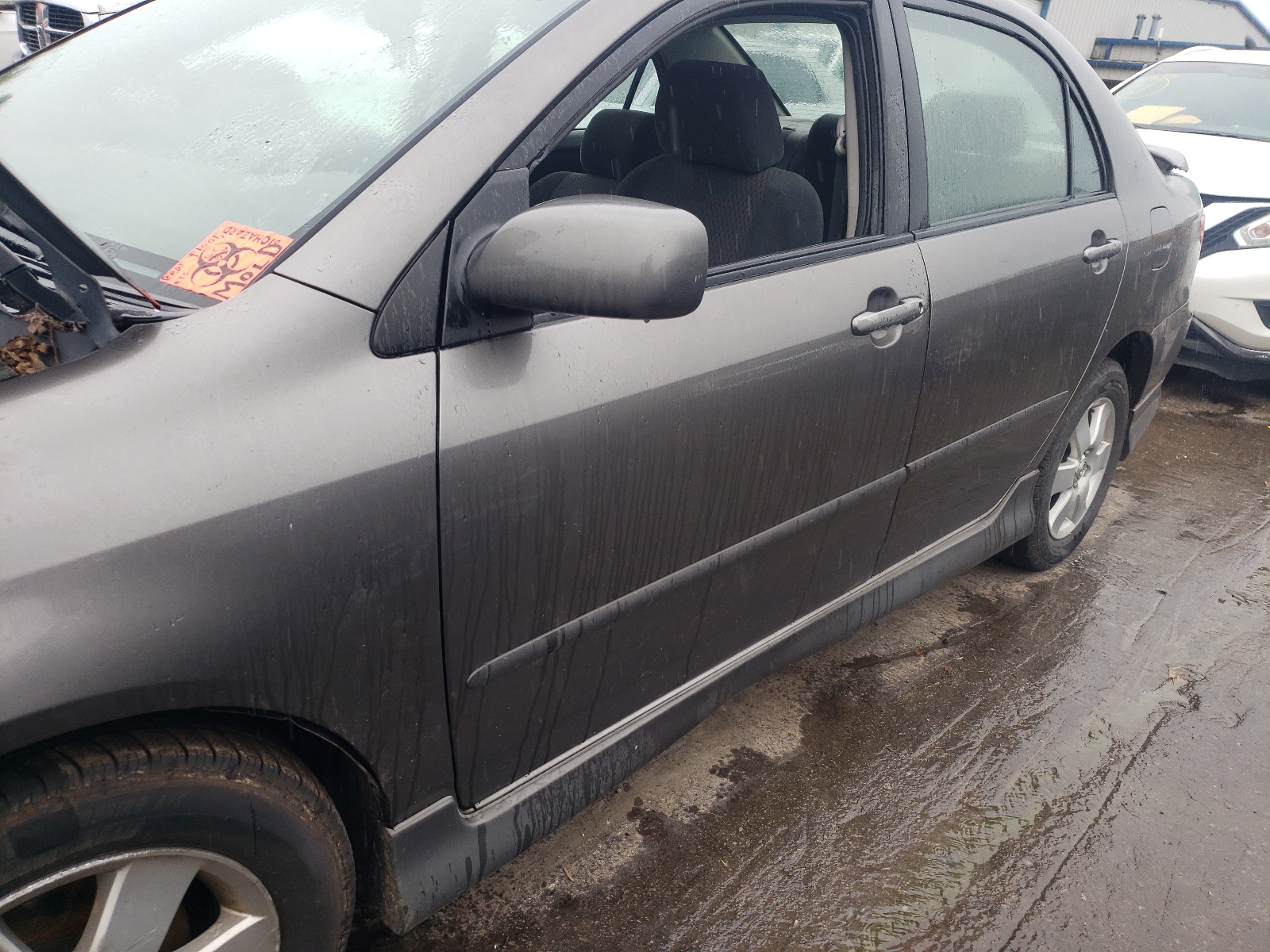 Photo 10 from auction – 2005 TOYOTA COROLLA CE with VIN 1NXBR32E05Z538007