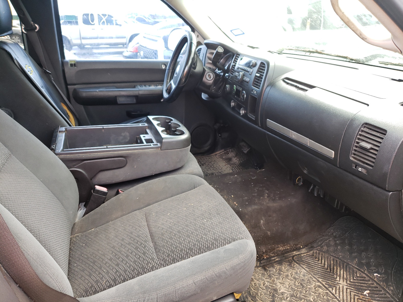 Photo 5 from auction – 2007 CHEVROLET SILVERADO with VIN 1GCEK19J27Z505187