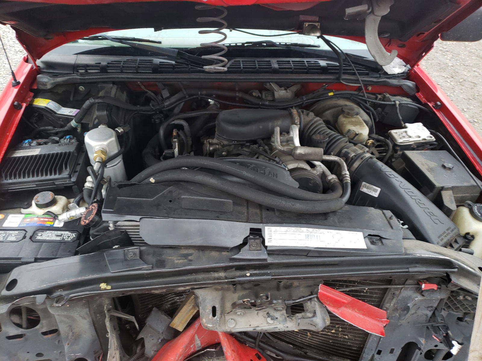 Photo 7 from auction – 2000 CHEVROLET BLAZER with VIN 1GNCS18W4YK300279