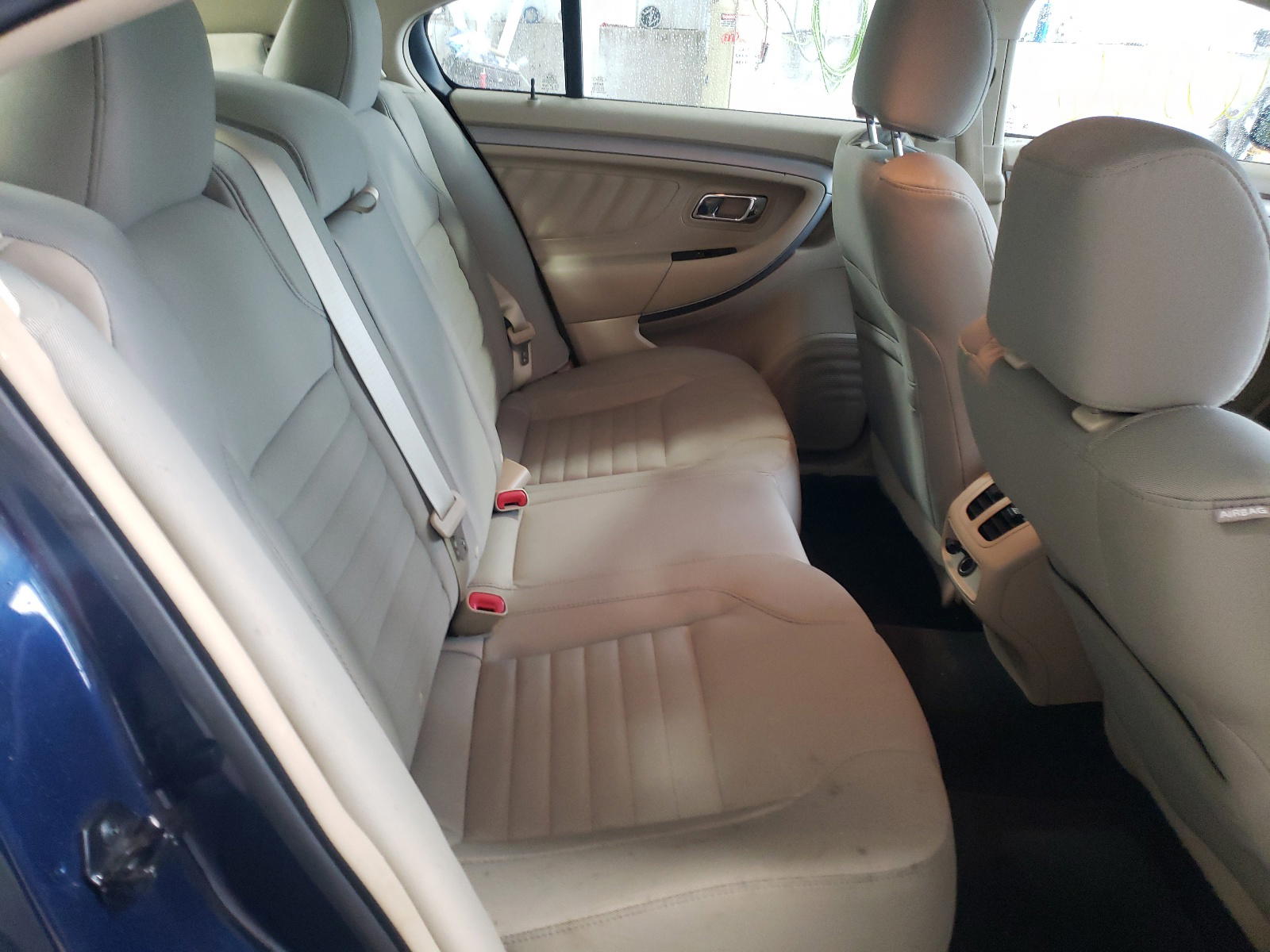 Photo 6 from auction – 2016 FORD TAURUS SE with VIN 1FAHP2D8XGG155138