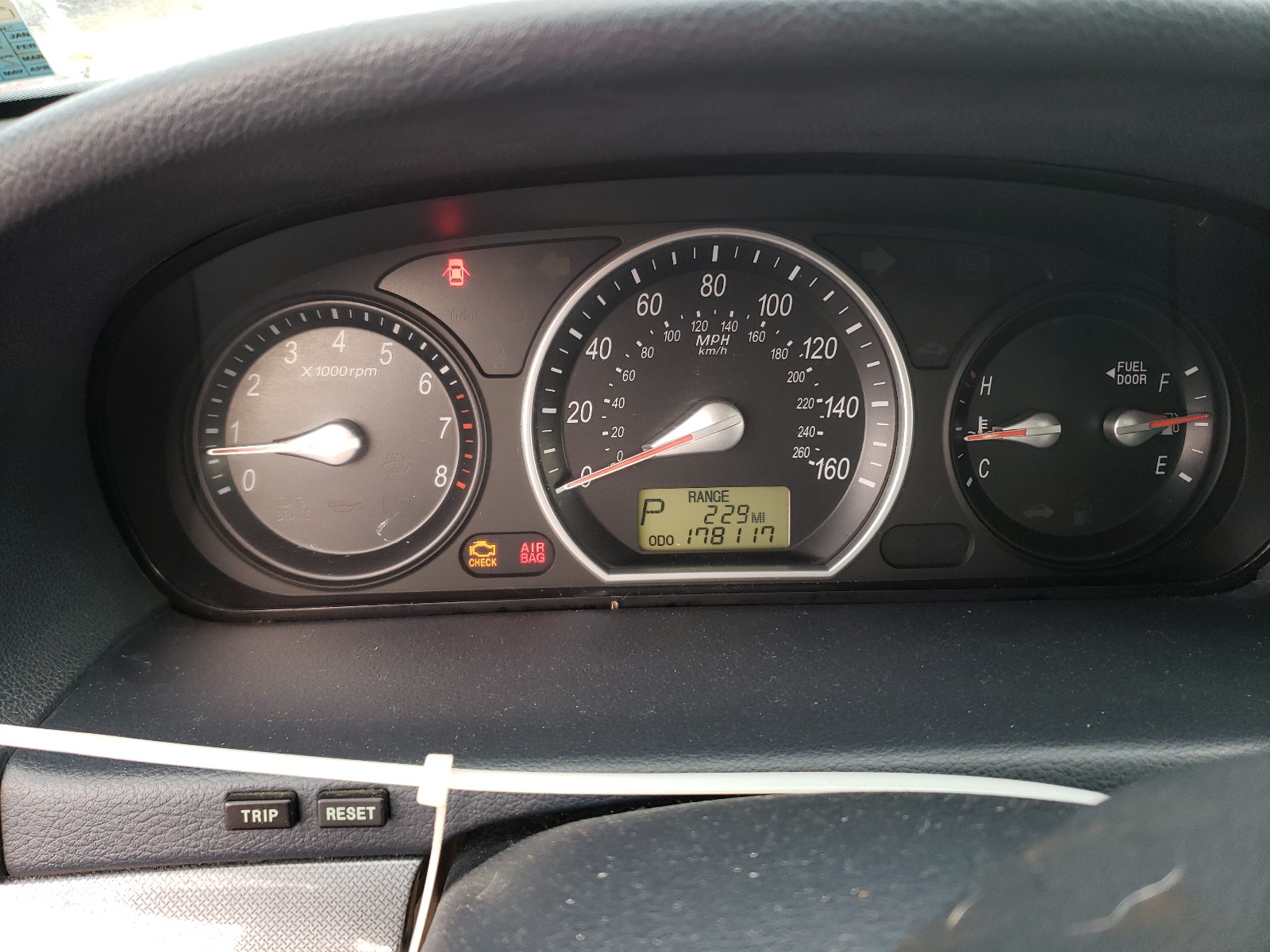 Photo 8 from auction – 2006 HYUNDAI SONATA GLS with VIN 5NPEU46F06H087200