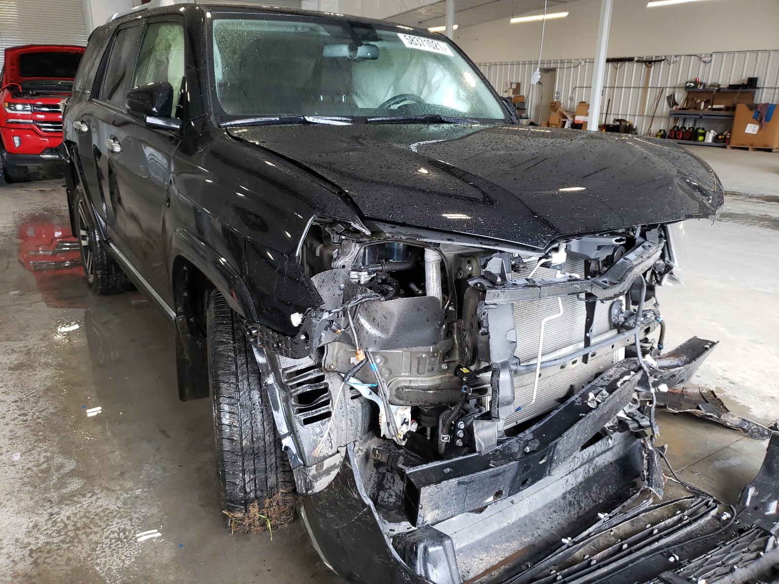 TOYOTA 4RUNNER SR 2018 with VIN JTEBU5JR3J5532950 - Photo from auction