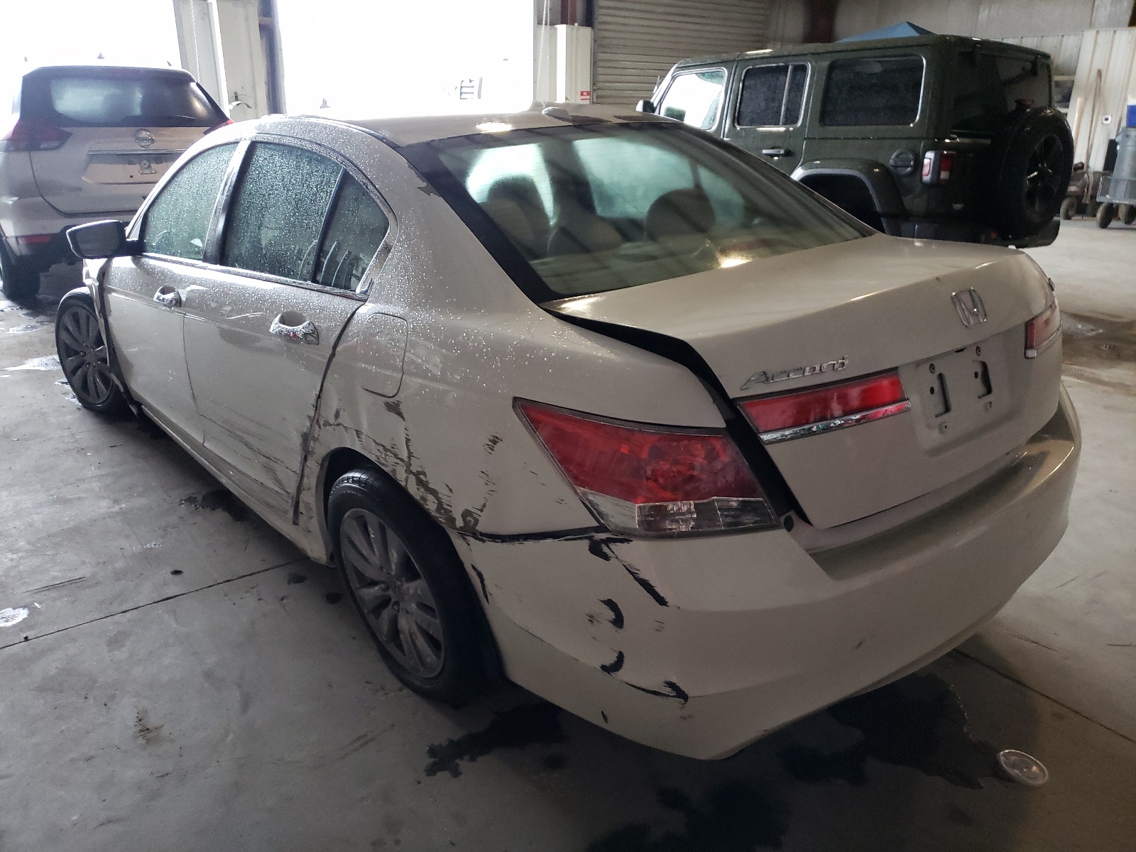 Photo 3 from auction – 2011 HONDA ACCORD EXL with VIN 5KBCP3F83BB003987