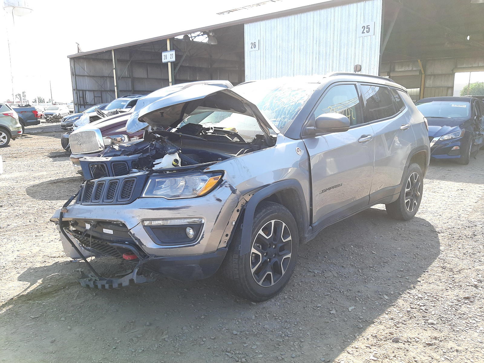 Photo 2 from auction – 2020 JEEP COMPASS TR with VIN 3C4NJDDB8LT163038