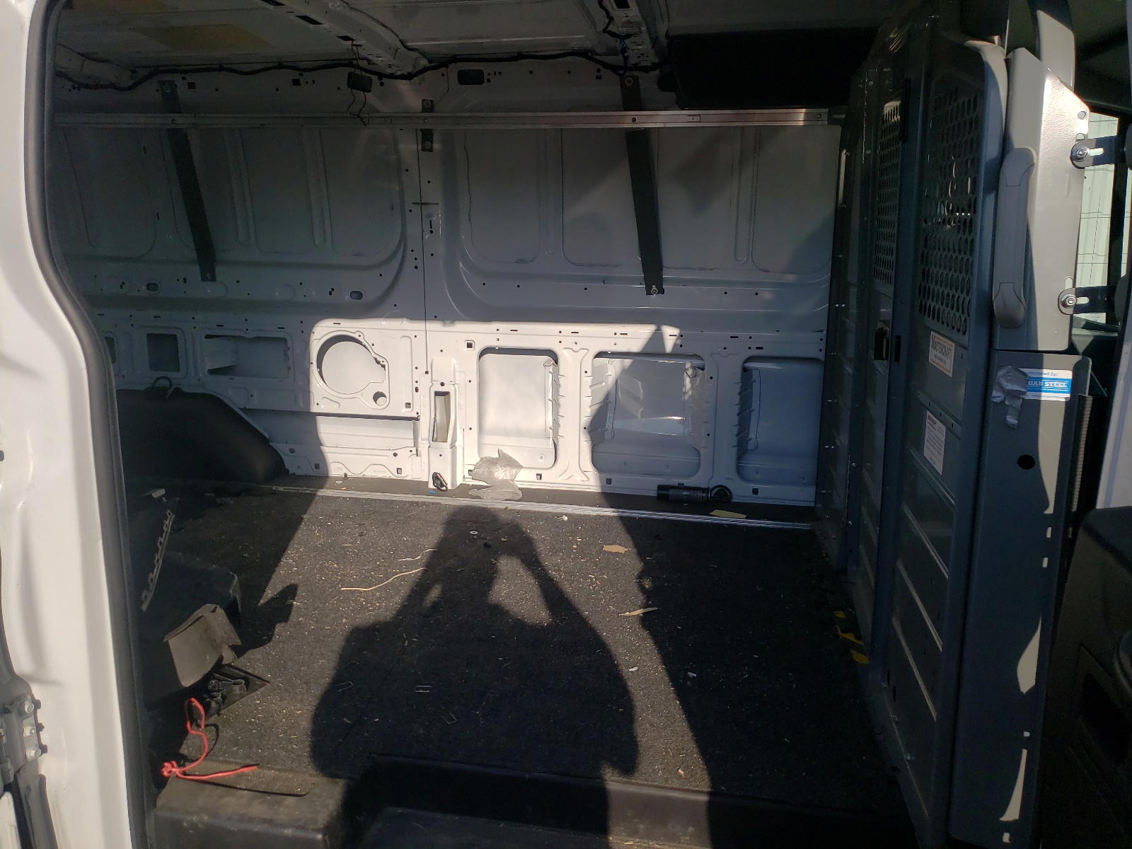 Photo 6 from auction – 2015 FORD TRANSIT T- with VIN 1FTSW2ZM6FKA67028