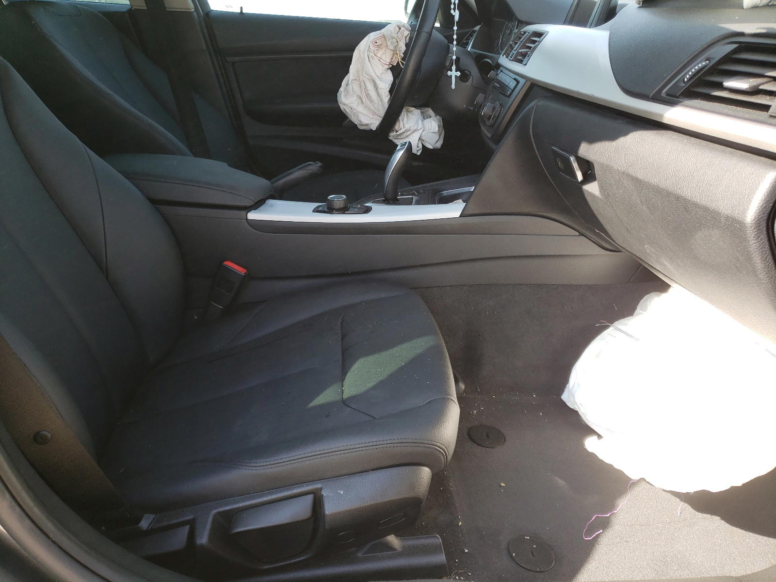 Photo 5 from auction – 2014 BMW 320 I with VIN WBA3B1C55EK131650