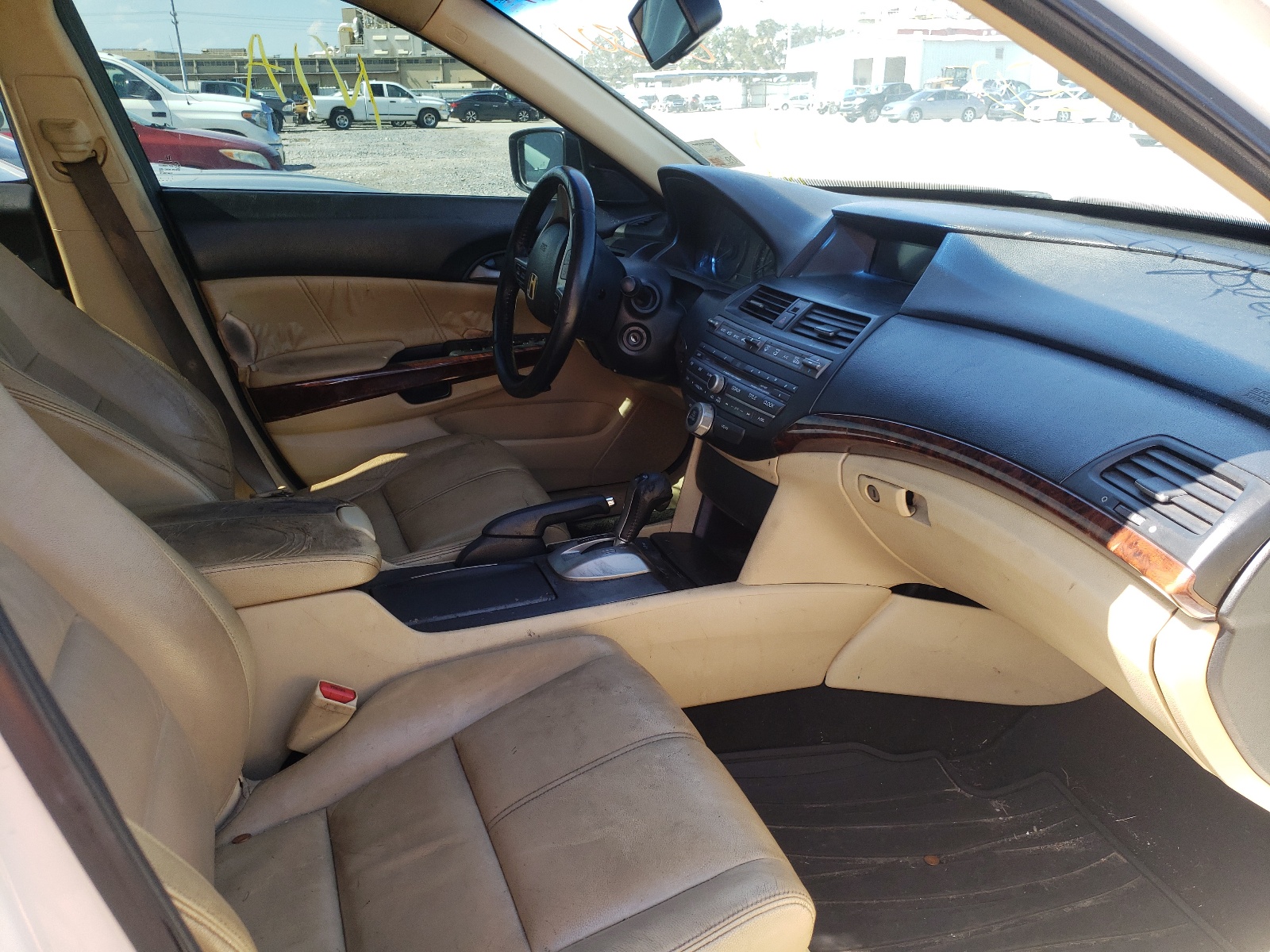 Photo 5 from auction – 2012 HONDA CROSSTOUR with VIN 5J6TF3H53CL001301