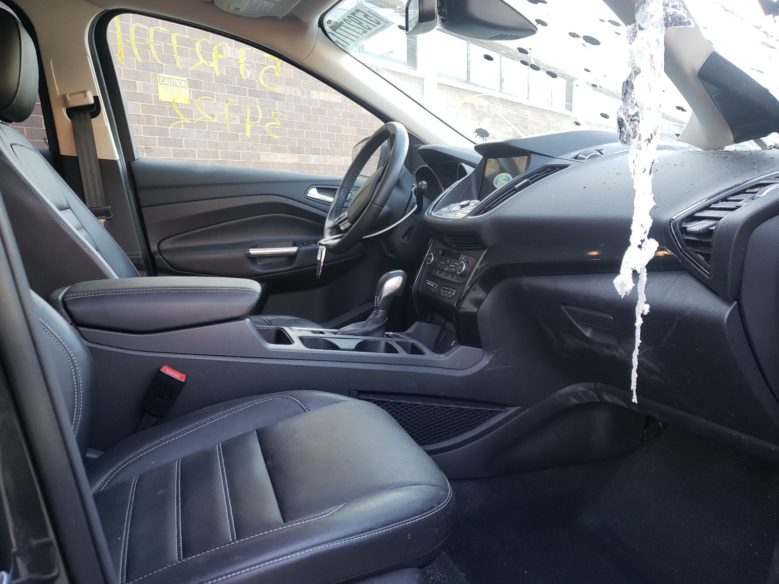 Photo 5 from auction – 2018 FORD ESCAPE TIT with VIN 1FMCU9J94JUB68636