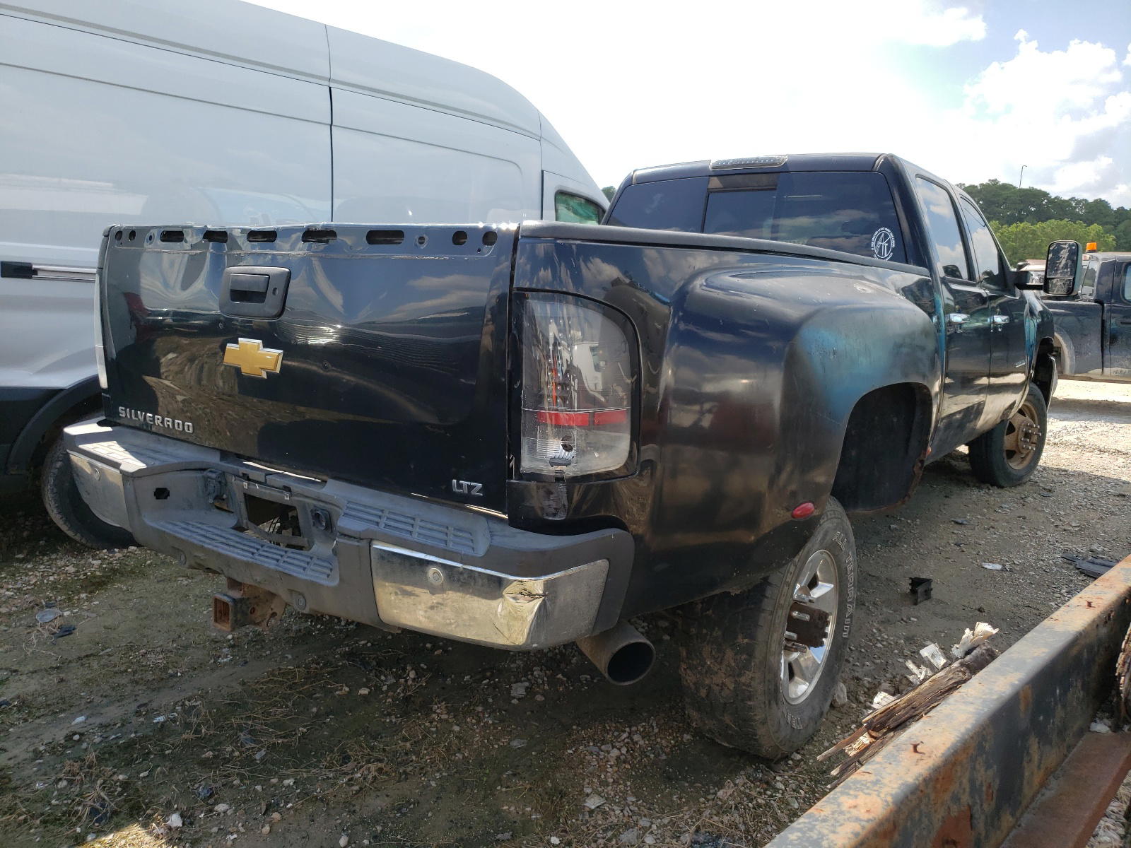 Photo 4 from auction – 2008 CHEVROLET SILVERADO with VIN 1GCJK33678F187004