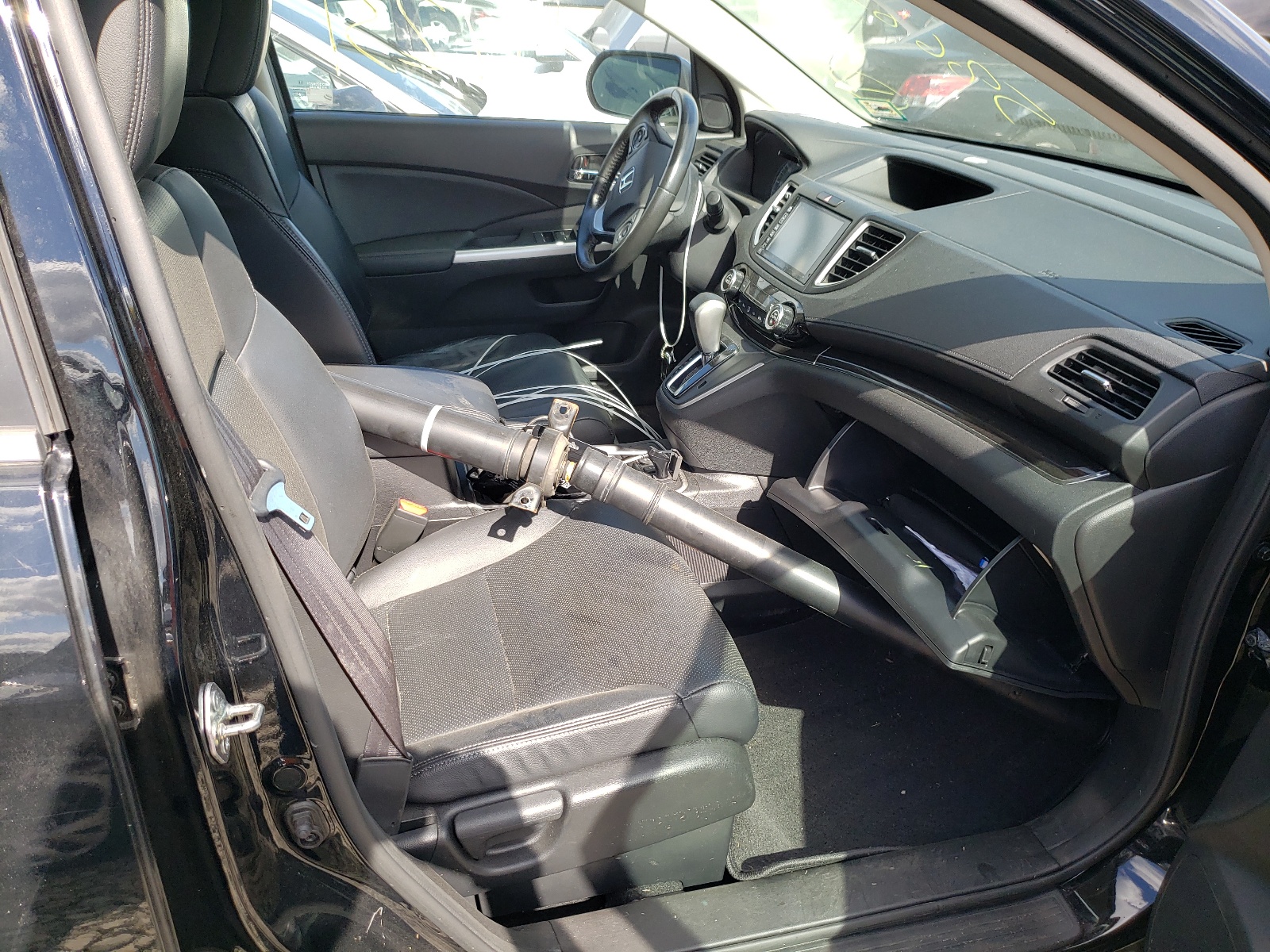 Photo 5 from auction – 2016 HONDA CR-V EXL with VIN 2HKRM4H71GH684414