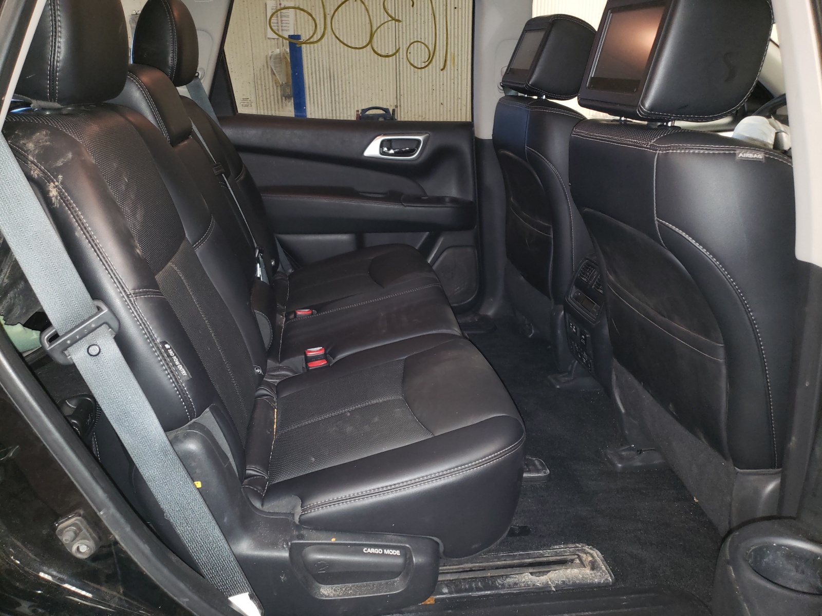 Photo 6 from auction – 2019 NISSAN PATHFINDER with VIN 5N1DR2MM6KC635446