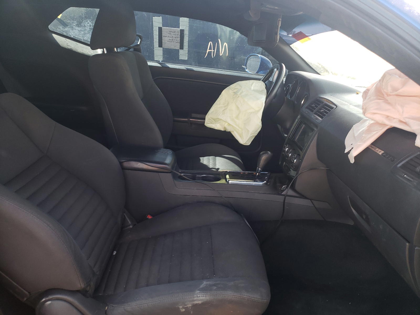 Photo 5 from auction – 2012 DODGE CHALLENGER with VIN 2C3CDYAG2CH257757