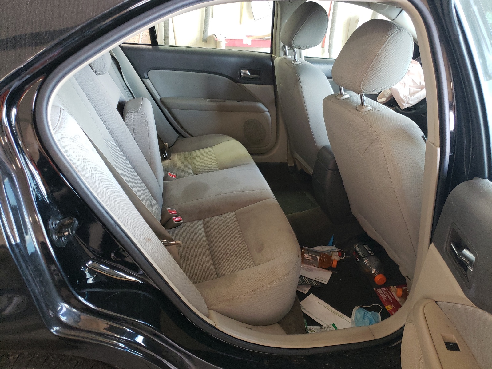 Photo 6 from auction – 2012 FORD FUSION S with VIN 3FAHP0GA9CR118085