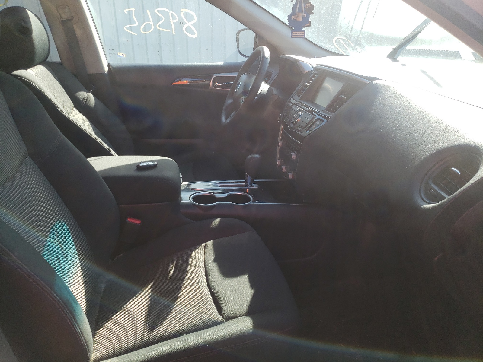 Zdjęcie 5 z aukcji – 2017 NISSAN PATHFINDER z VIN 5N1DR2MN4HC653283