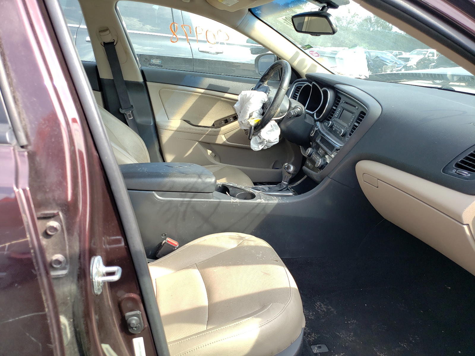 Photo 5 from auction – 2015 KIA OPTIMA EX with VIN 5XXGN4A75FG356812