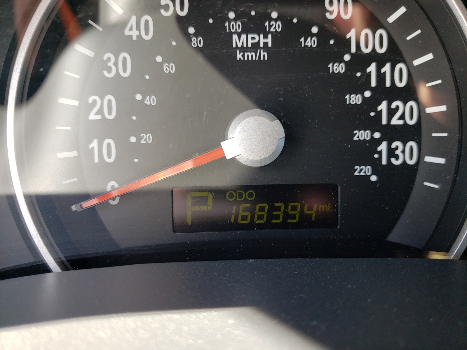 Photo 8 from auction – 2012 KIA SEDONA LX with VIN KNDMG4C79C6441043