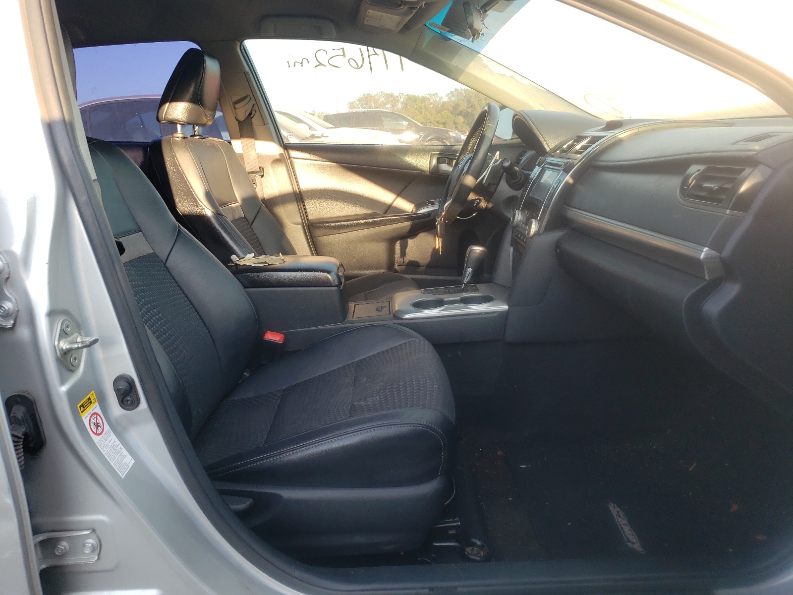 Photo 5 from auction – 2014 TOYOTA CAMRY L with VIN 4T1BF1FK8EU827648