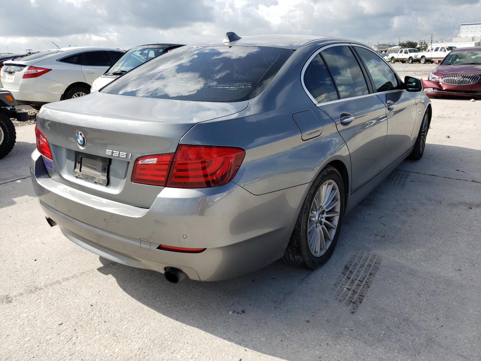 Photo 4 from auction – 2011 BMW 535 I with VIN WBAFR7C50BC602301
