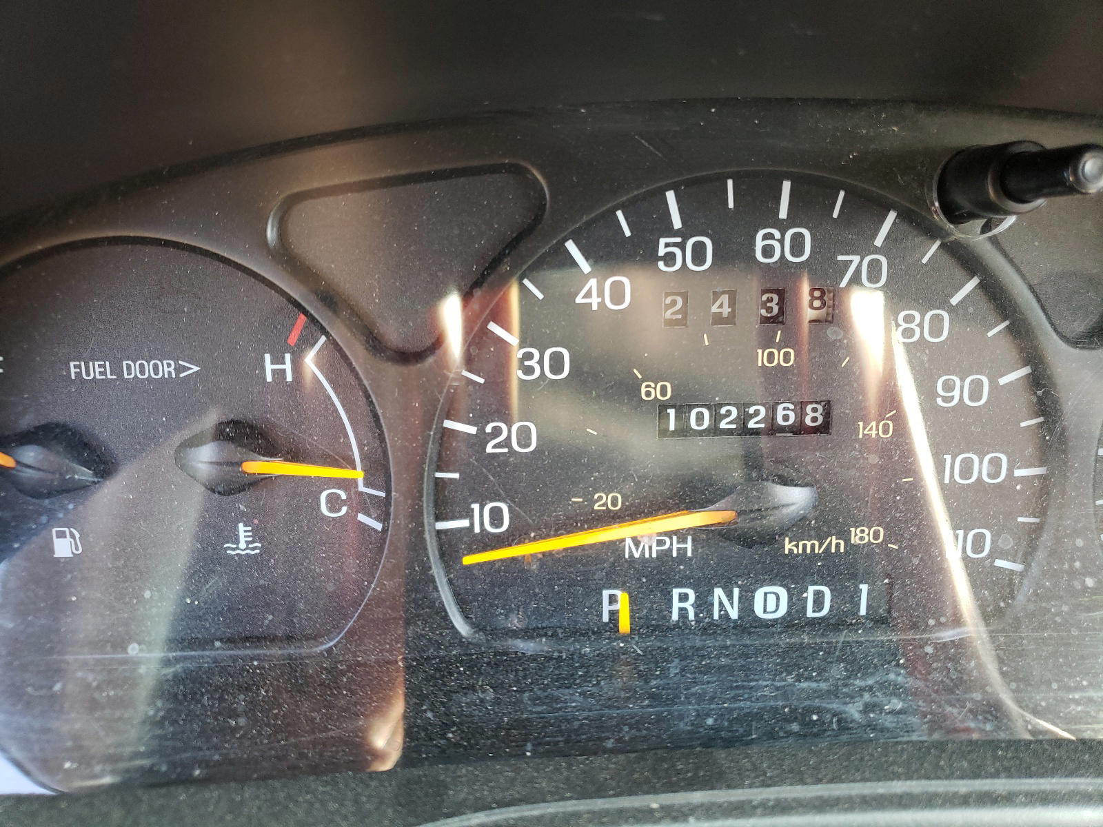 Photo 8 from auction – 1997 FORD TAURUS GL with VIN 1FALP57U5VG299536